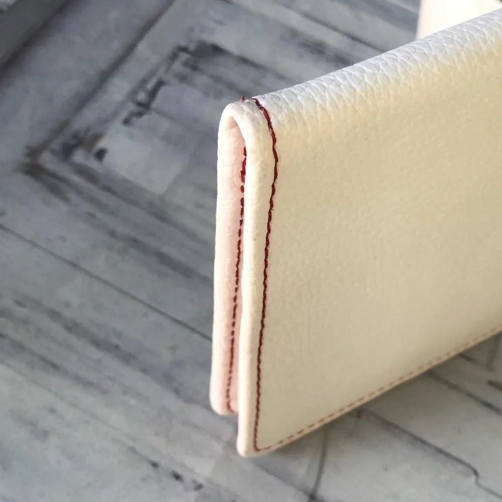 Elegant White Leather Clutch